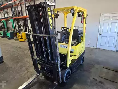 Propane Forklifts 2008  Hyster S30FT (2)