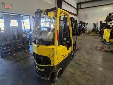 Propane Forklifts 2008  Hyster S30FT (4)