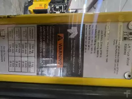 Apilador eléctrico 2017  Hyster R30XM3 (5)