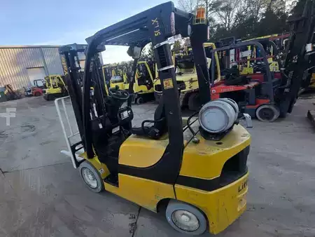 Propane Forklifts 2013  Yale GLC050LX (5)