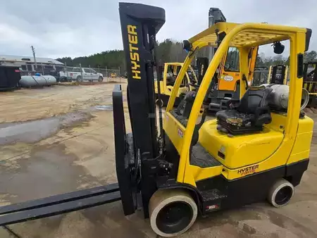 Propane Forklifts 2016  Hyster S70FT (4)