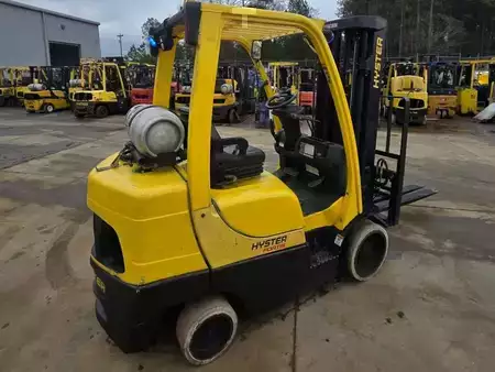 Propane Forklifts 2016  Hyster S70FT (5)