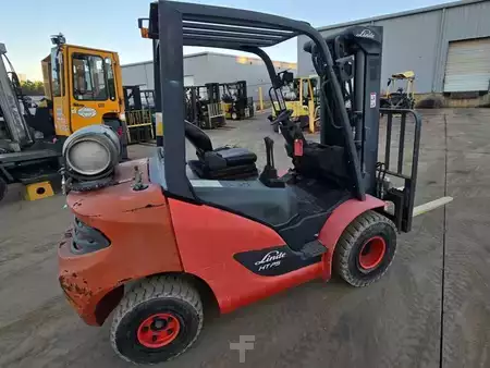 Propane Forklifts 2018  Linde HT25T (6)