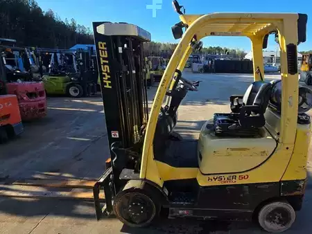 Propane Forklifts 2018  Hyster S50FT (1)