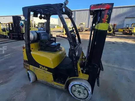 Propane Forklifts 2016  Yale GLC050VX (4)