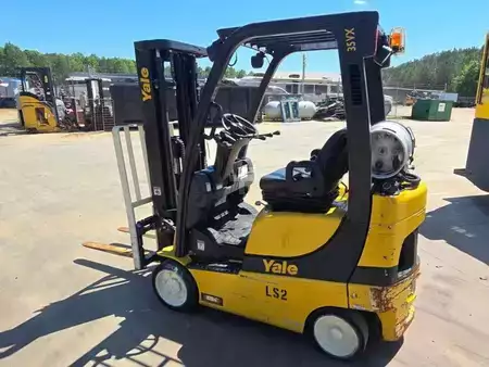 Propane Forklifts 2019  Yale GLC035VX (4)
