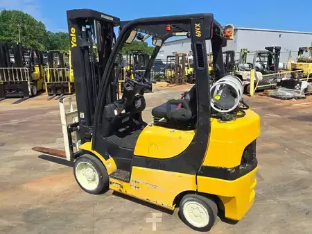 Propane Forklifts 2020  Yale GLC060VX (4)