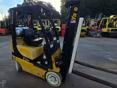 Propane Forklifts 2012  Yale GLC030VX (3)