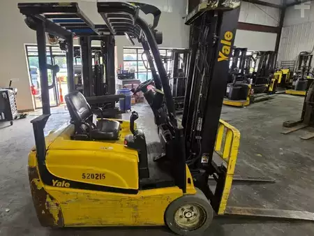 3-Wheel Electric 2014  Yale ERP040VT (2)