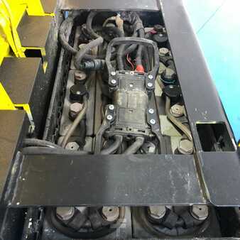 Horizontal Order Pickers 2011  Hyster LO2.0 (3)