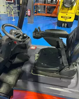 Eléctrica de 3 ruedas 2008  Linde E15 (4)