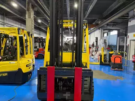 Dieseltrukki 2019  Hyster H5.5FT (2)
