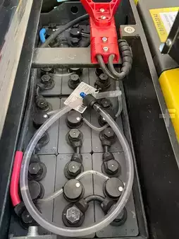 Electric Pallet Trucks 2020  Hyster P2.0UTS (3)