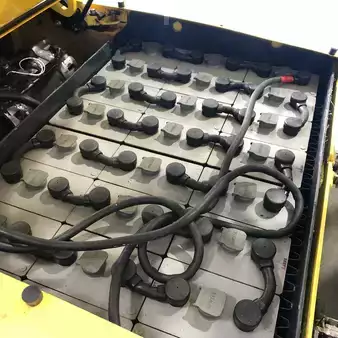 Eléctrica de 4 ruedas 2011  Hyster J1.8XN MWB (4)