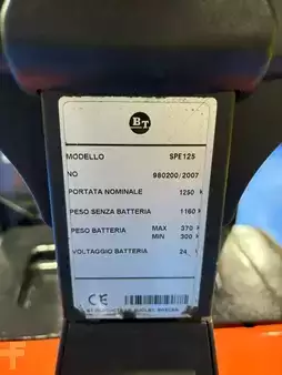 Apilador eléctrico 2007  BT SPE125 (5)