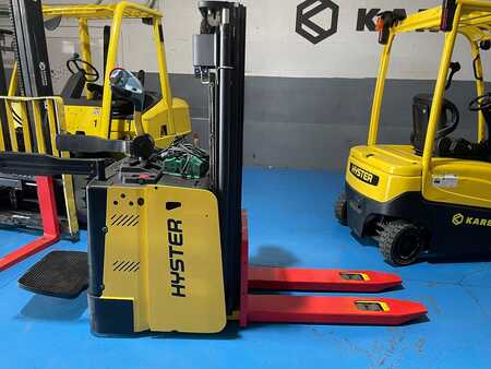 Hyster S1.2S