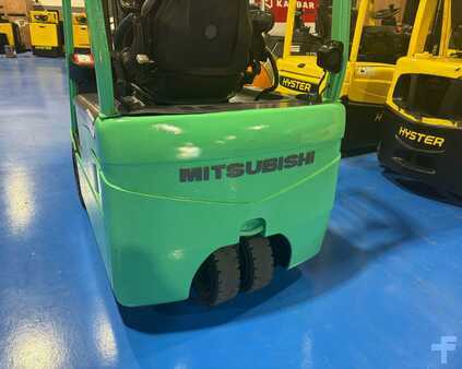 El truck - 3 hjulet 2005  Mitsubishi FB16 NT (8)