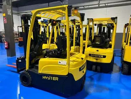 El truck - 3 hjulet 2017  Hyster J1.8XNT MWB (1)