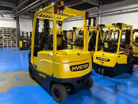 Sähkö - 4 pyör 2018  Hyster J3.0XN (2)