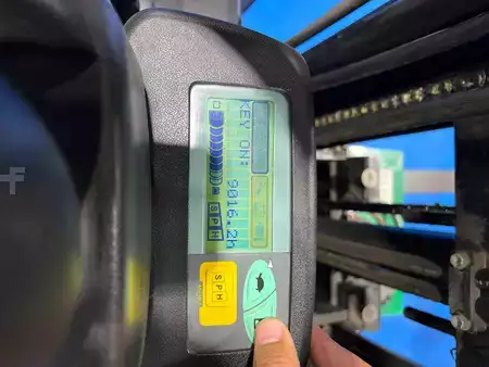Eléctrica de 3 ruedas 2005  Toyota 8 FBMT (3)