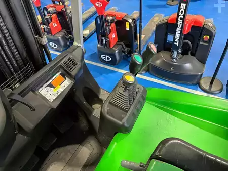Elektryczne 3-kołowe 2017  Cesab B318 (6)