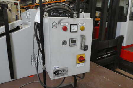 Boční vysokozdvižný vozík 2010 B-P Battioni e Pagani HT 5 C -1200 (3)