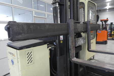 Čtyřcestný vysokozdvižný vozík 2004 HUBTEX MQ 30 AS (2)