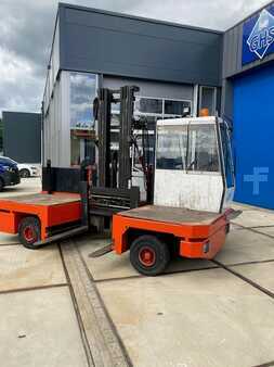 Boční vysokozdvižný vozík 2003 B-P Battioni e Pagani HT 3 EL (3)