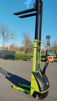 Wózek wysokiego podnoszenia 2004 Pramac GX12/35 Plus (2)