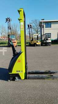 Wózek wysokiego podnoszenia 2004 Pramac GX12/35 Plus (3)