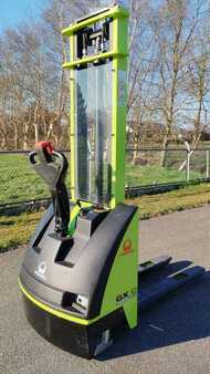 Wózek wysokiego podnoszenia 2004 Pramac GX12/35 Plus (4)