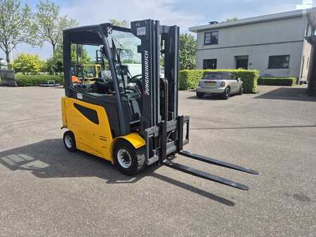 Elektryczne 4-kołowe 2013  Jungheinrich EFG 430K (4)