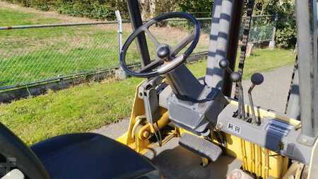 Treibgasstapler 1993  Hyster H4.00xl (8)