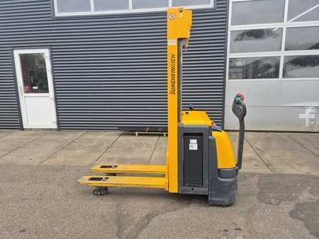 Wózek wysokiego podnoszenia 2014 Jungheinrich EJC212Z (1)