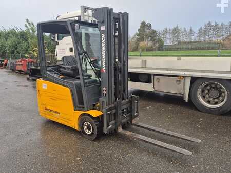 El Truck - 3-hjul 2008 Jungheinrich EFG220 (1)