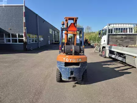 Empilhador a gás 1991  Toyota 5FG30 (5)
