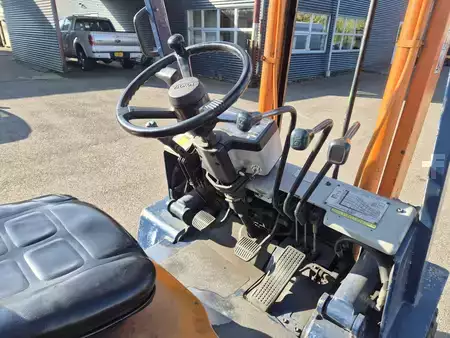 Empilhador a gás 1991  Toyota 5FG30 (6)
