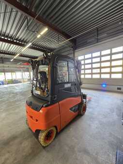 Eléctrica de 4 ruedas 2017  Linde E20 Evo (2)