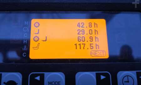 Carretilla elevadora GLP  Toyota 02-8FGF20 (7)