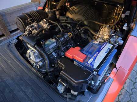 Carretilla elevadora GLP  Toyota 02-8FGF20 (9)