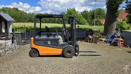 Elektro 4 Rad 2003  Still R60 25L (2)