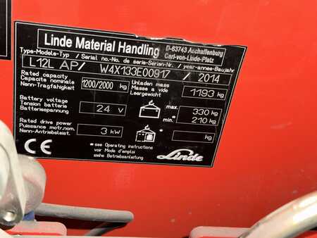 Ruční vysokozdvižný vozík 2014  Linde L12 LAP 2014y  initial lift (8)