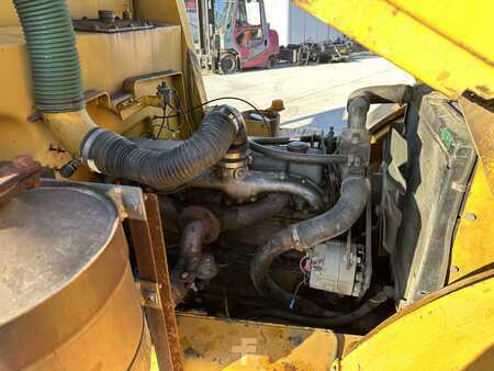 Apilador conductor sentado - Hyster H250E 12t 6m (7)