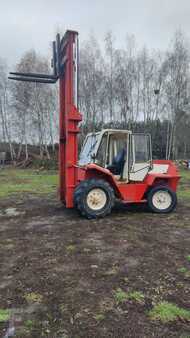 Carretilla todoterreno - Manitou MC50 5t 3,6m (1)