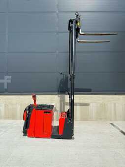 Pallet Stackers 2022  Linde L10 AC AP (4)