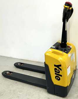 Electric Pallet Trucks 2015  Yale MPC14 - 550 (3)