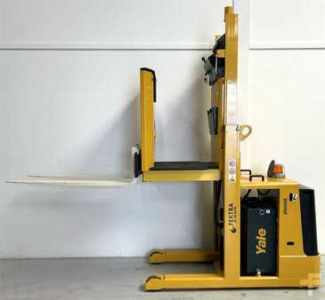Vertical order pickers - Hyster K1.0L (3)