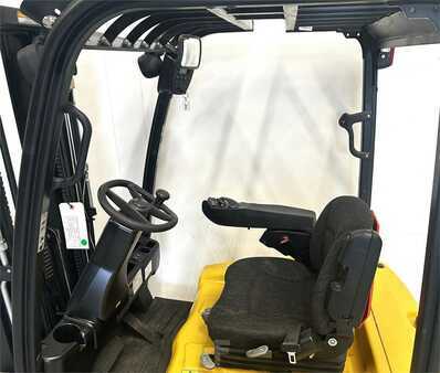 Electric - 3 wheels 2010  Yale ERP16VT (LWB) (4)