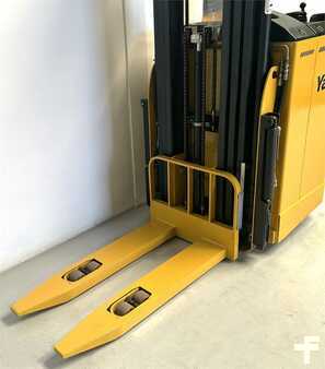 Stacker pedestre 2007  Yale SMS12S (5)
