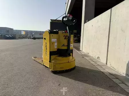 Elektromos emelőkocsik 2018  Yale MP30HD (3)